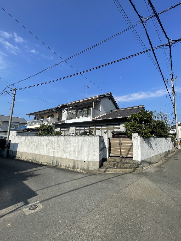 谷町　中古戸建　東南角地