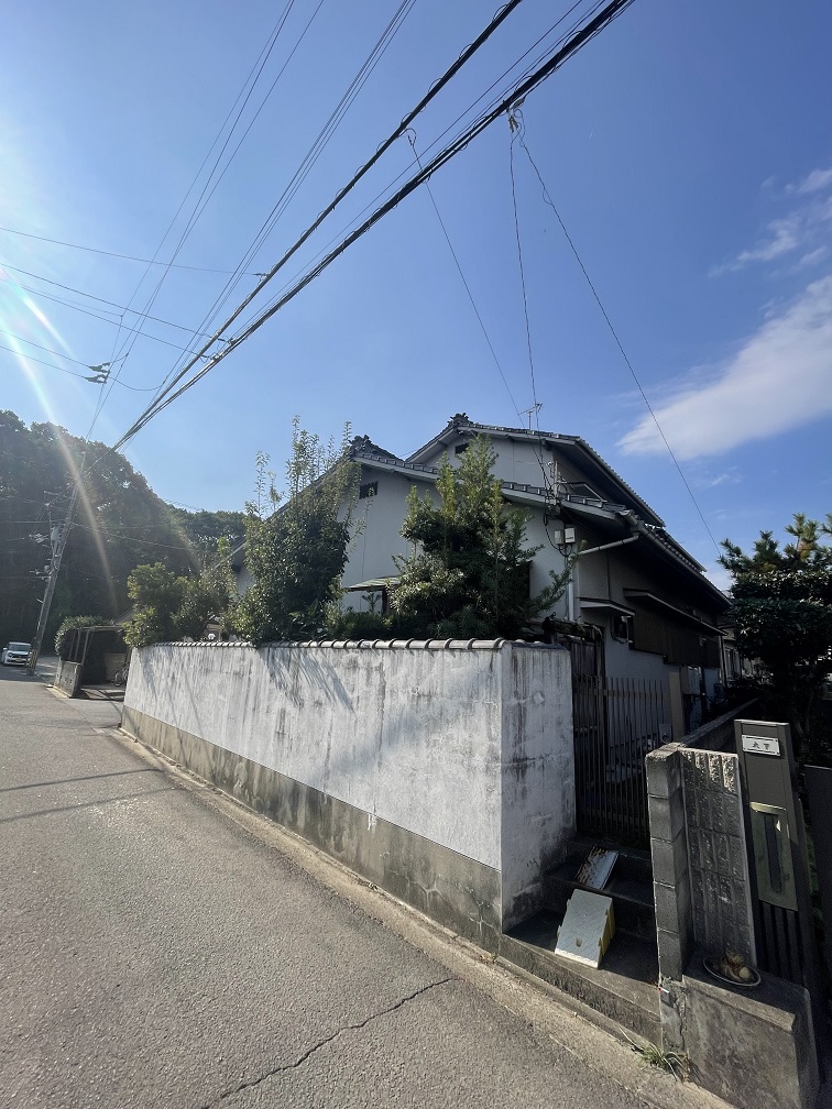 谷町　中古戸建　東南角地